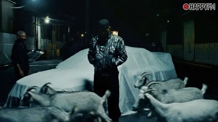 ‘De Chamaquito’, de Eladio Carrión: letra y vídeo