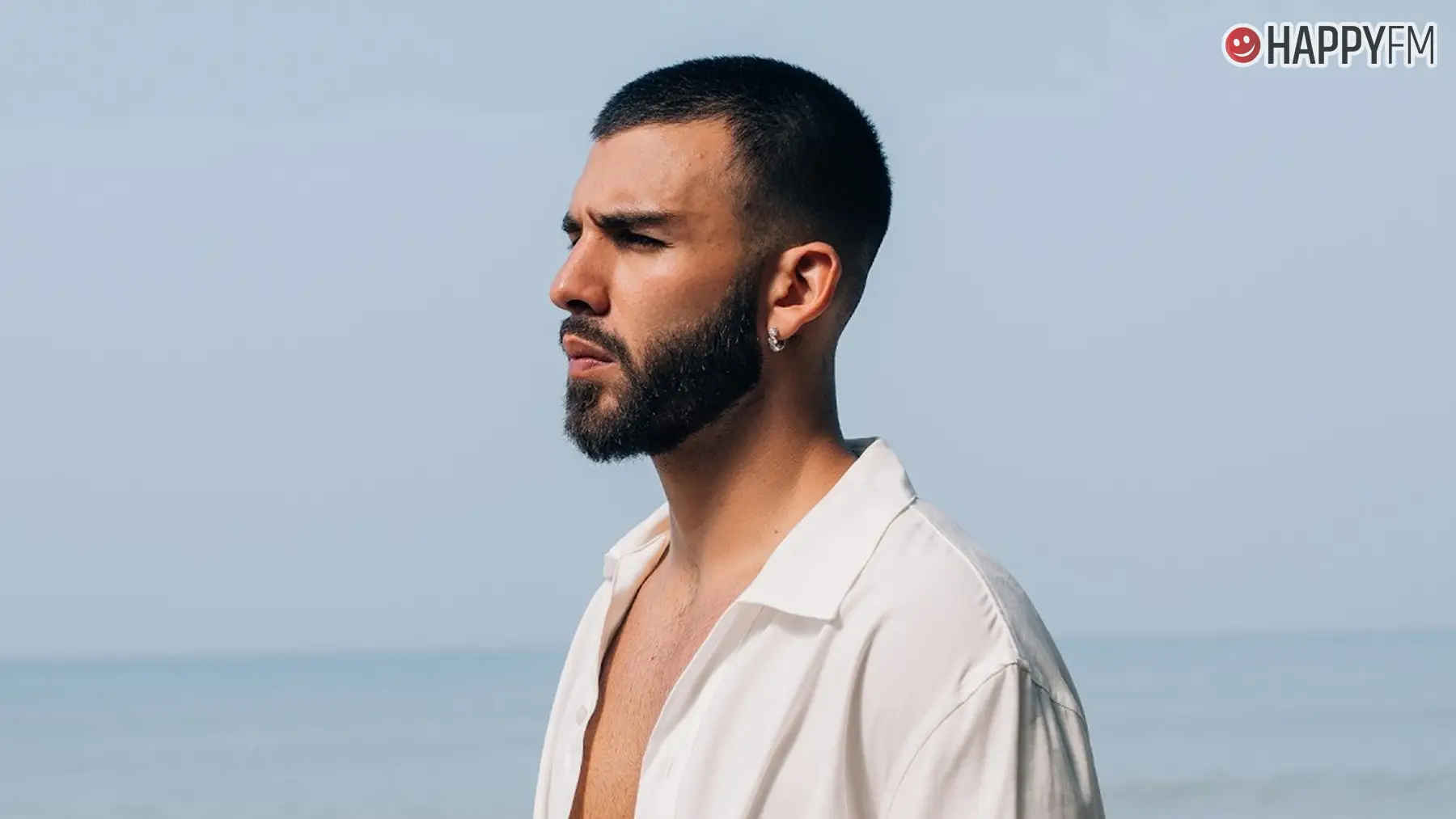 ‘Te hacen falta dos’, de Manuel Turizo: letra y vídeo