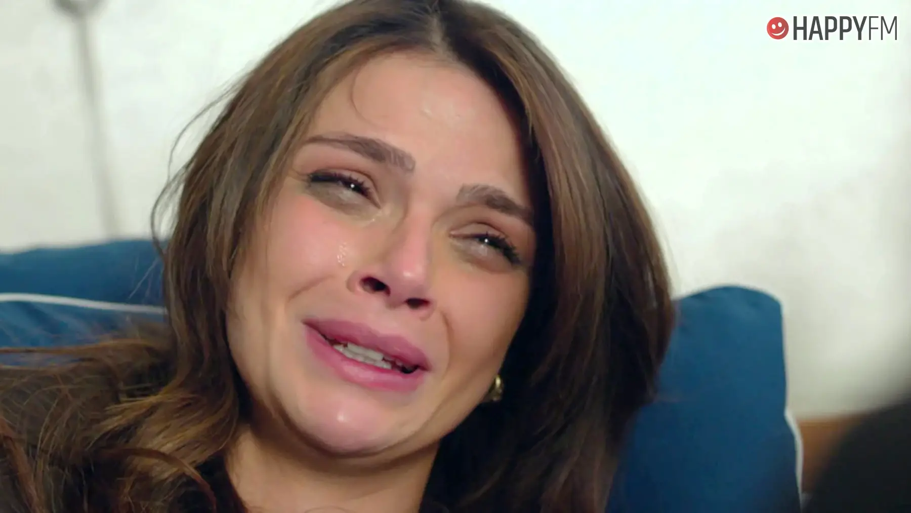 ‘En tierra lejana’, capítulo 5 (Temporada 2): Alya y Cihan deciden divorciarse