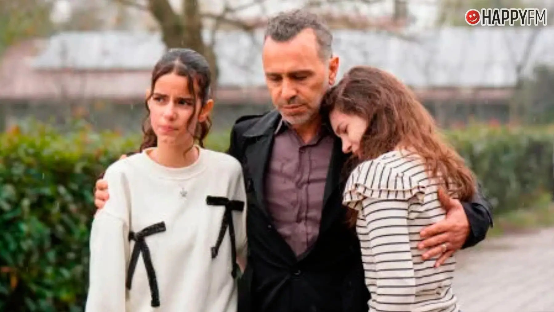 ‘El Secreto’, capítulo 9 (temporada 1): Serhat y las niñas no quieren a Berrak en casa